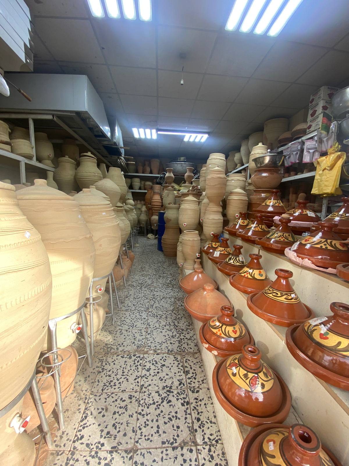 محل عضوب للفخار